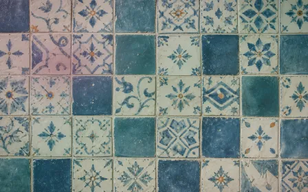 Azulejo Rim Light — light pink, teal and white azulejo background