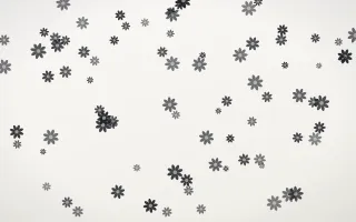 Inkline Daisies III — light grey and white floral background, variation III