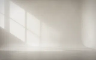 Studio Gallery Light — light beige and white studio backdrop
