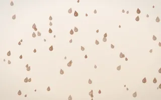 Mocha Milk Raindrops — light orange and white weather background
