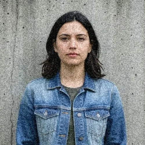Noise Effect applied to the same source image