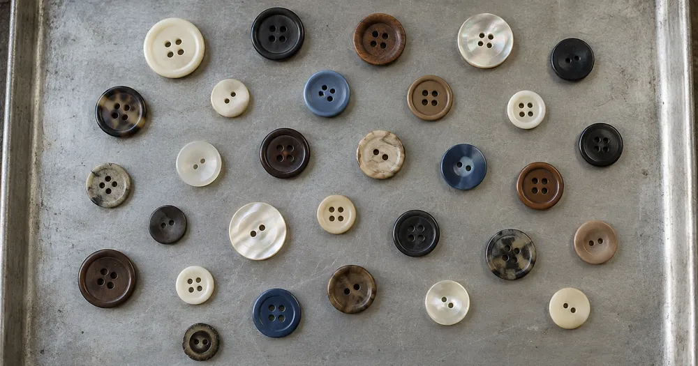 Count buttons in a tray from a photo — count buttons in a tray from a photo with marked results